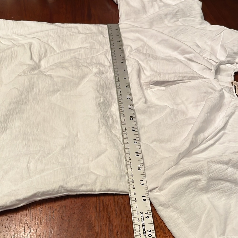 Soft Surroundings Elegant White puffed short sleeves rayon nylon blend small - Picture 6 of 13